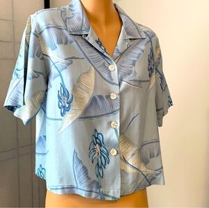 Like new vintage pure silk TOMMY BAHAMA TOP SHIRT L